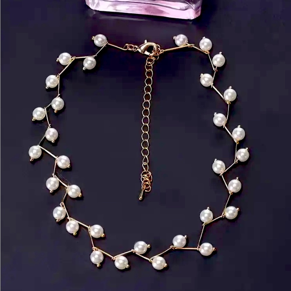 Gold Pearl Vine Choker Necklace - Elegant Women's Jewelry